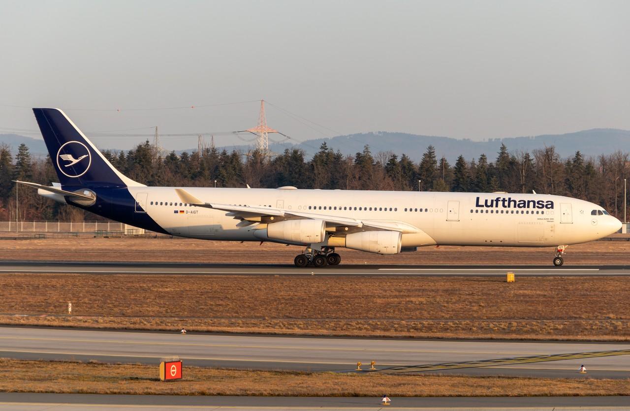 Aircraft image