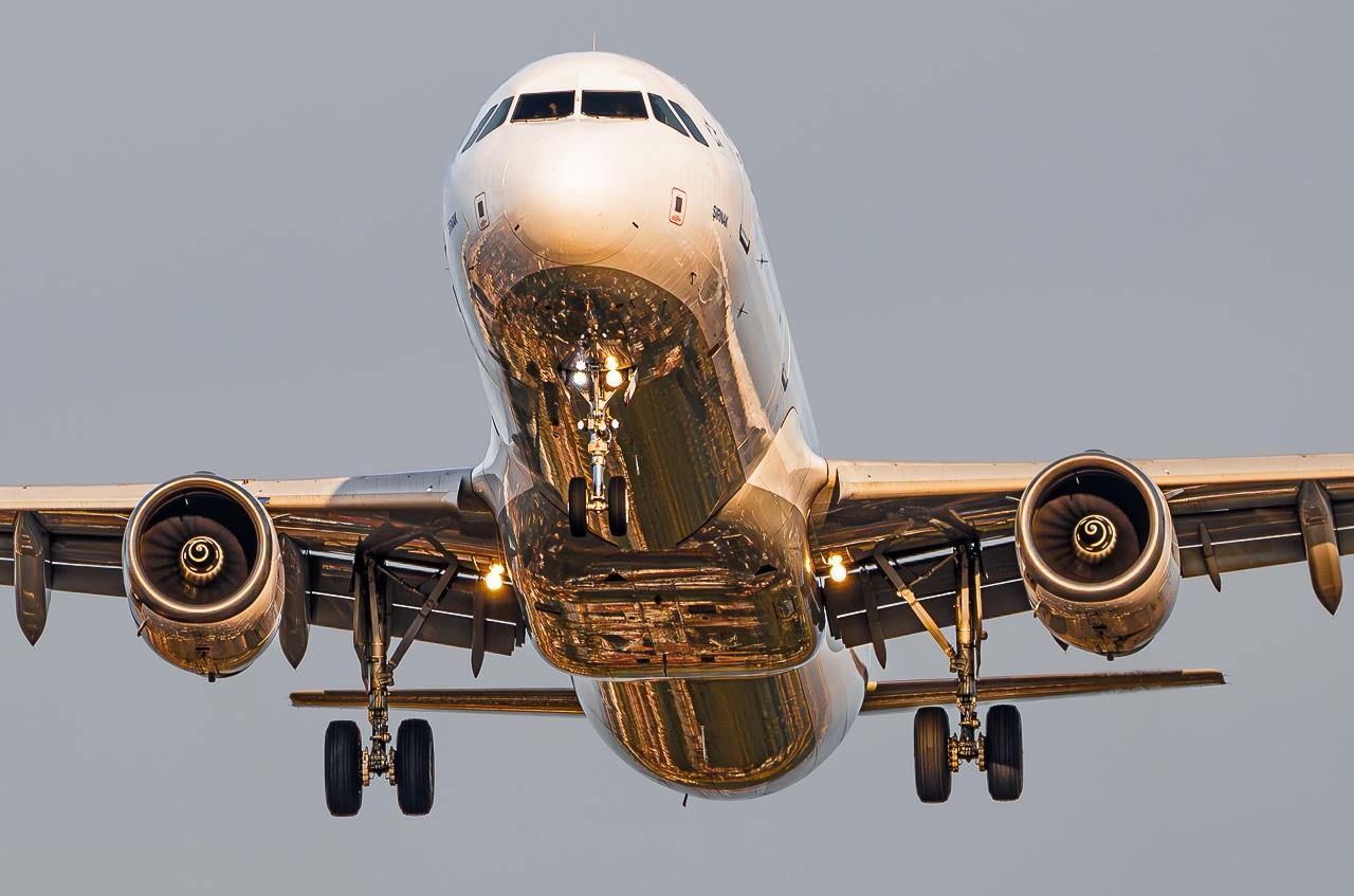 Aircraft TC-JSN